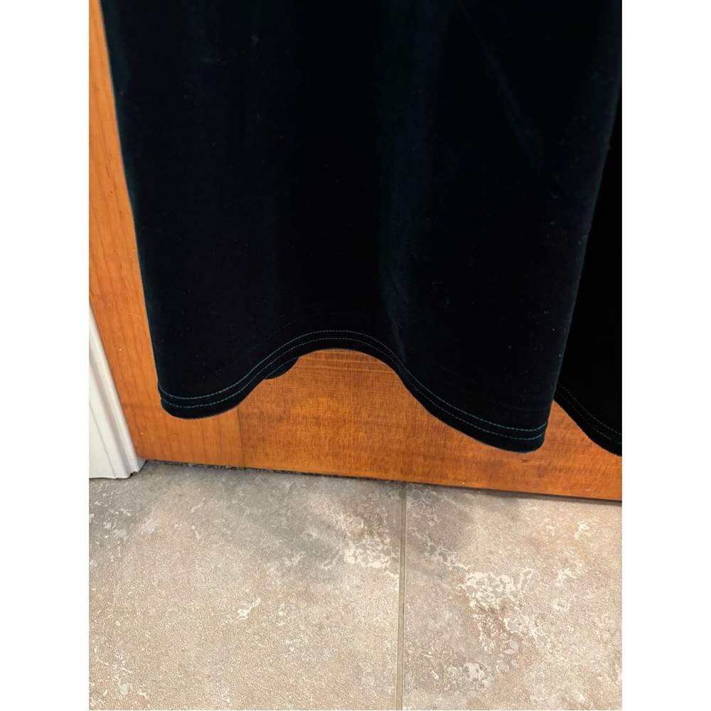 Revelry Bardot Velvet Off Shoulder Dress - 8 - Picture 12 of 14